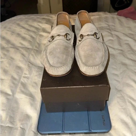 Gucci Men's Light Gray Suede Loafers - Picture 2 of 4